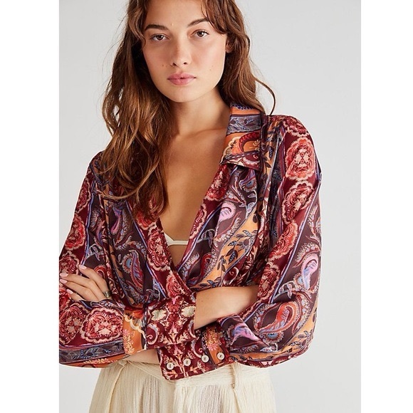 Free People Tops - NWOT FREE PEOPLE Lana Paisley Printed silky Long Sleeve Boho Top